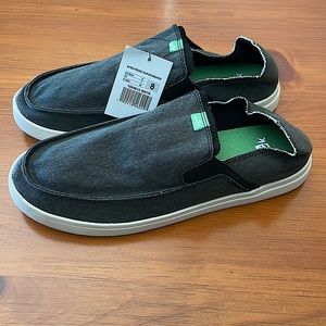 Men’s charcoal sanuk